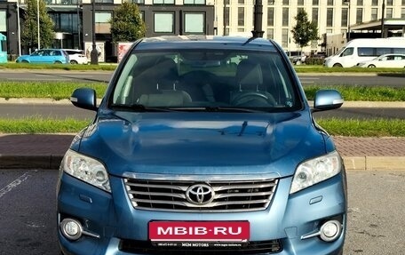 Toyota RAV4, 2011 год, 1 400 000 рублей, 2 фотография