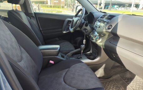 Toyota RAV4, 2011 год, 1 400 000 рублей, 15 фотография
