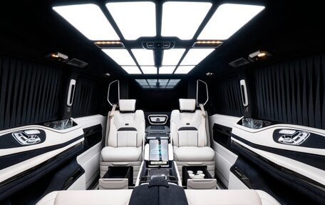 Mercedes-Benz V-Класс, 2025 год, 39 600 000 рублей, 1 фотография