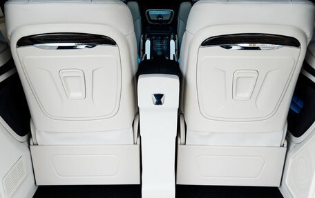 Mercedes-Benz V-Класс, 2025 год, 39 600 000 рублей, 19 фотография