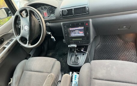 Volkswagen Sharan I рестайлинг, 2001 год, 350 000 рублей, 10 фотография