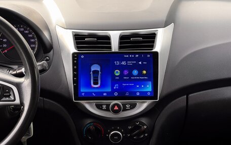 Hyundai Solaris II рестайлинг, 2012 год, 779 000 рублей, 21 фотография