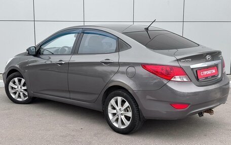 Hyundai Solaris II рестайлинг, 2013 год, 690 000 рублей, 3 фотография