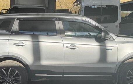 Geely Atlas, 2024 год, 2 000 000 рублей, 2 фотография