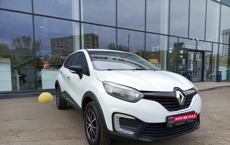 Renault Kaptur I рестайлинг, 2017 год, 1 170 000 рублей, 3 фотография