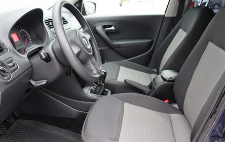 Volkswagen Polo VI (EU Market), 2013 год, 610 000 рублей, 11 фотография