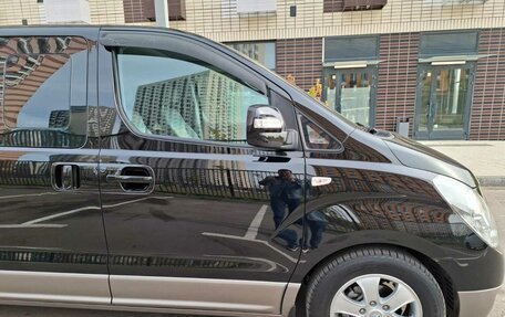Hyundai Grand Starex Grand Starex I рестайлинг 2, 2012 год, 1 890 000 рублей, 9 фотография