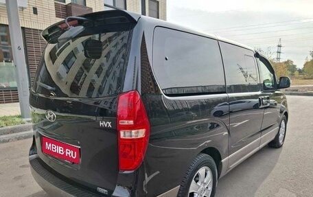 Hyundai Grand Starex Grand Starex I рестайлинг 2, 2012 год, 1 890 000 рублей, 5 фотография