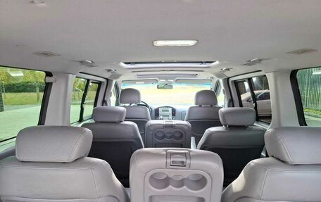 Hyundai Grand Starex Grand Starex I рестайлинг 2, 2012 год, 1 890 000 рублей, 22 фотография