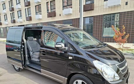 Hyundai Grand Starex Grand Starex I рестайлинг 2, 2012 год, 1 890 000 рублей, 39 фотография