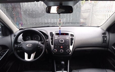 KIA cee'd I рестайлинг, 2011 год, 750 000 рублей, 7 фотография