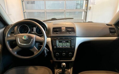 Skoda Yeti I рестайлинг, 2011 год, 735 000 рублей, 9 фотография