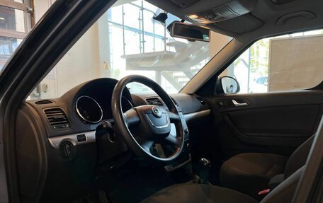 Skoda Yeti I рестайлинг, 2011 год, 735 000 рублей, 23 фотография