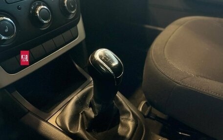 Skoda Yeti I рестайлинг, 2011 год, 735 000 рублей, 31 фотография