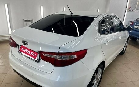 KIA Rio III рестайлинг, 2013 год, 898 000 рублей, 4 фотография