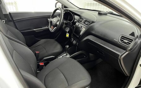 KIA Rio III рестайлинг, 2013 год, 898 000 рублей, 15 фотография