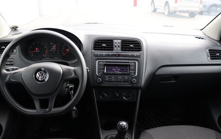 Volkswagen Polo VI (EU Market), 2015 год, 845 000 рублей, 8 фотография