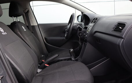 Volkswagen Polo VI (EU Market), 2015 год, 845 000 рублей, 13 фотография