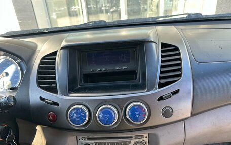 Mitsubishi L200 IV рестайлинг, 2008 год, 890 000 рублей, 18 фотография