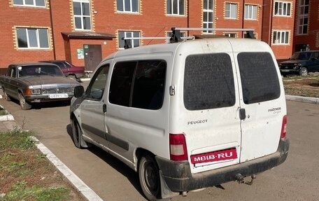 Peugeot Partner II рестайлинг 2, 2011 год, 250 000 рублей, 3 фотография