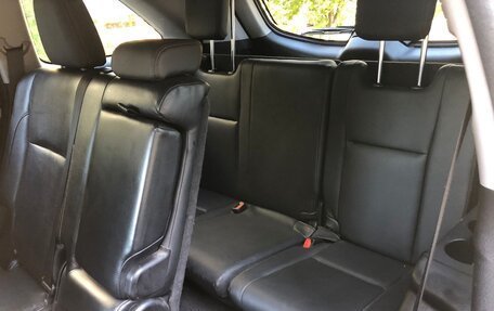 Toyota Highlander III, 2014 год, 2 230 000 рублей, 10 фотография