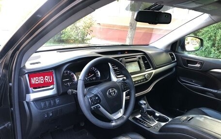 Toyota Highlander III, 2014 год, 2 230 000 рублей, 14 фотография