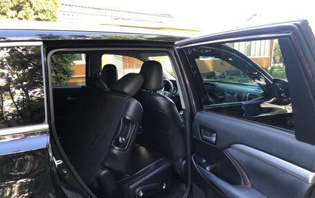 Toyota Highlander III, 2014 год, 2 230 000 рублей, 22 фотография