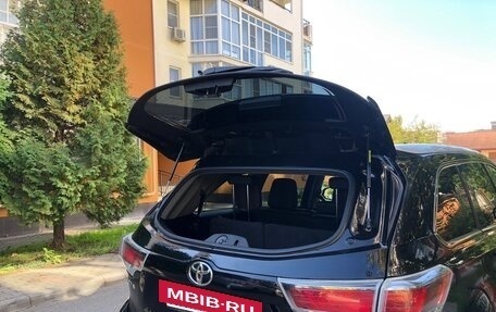 Toyota Highlander III, 2014 год, 2 230 000 рублей, 24 фотография