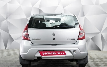 Renault Sandero I, 2013 год, 626 000 рублей, 4 фотография