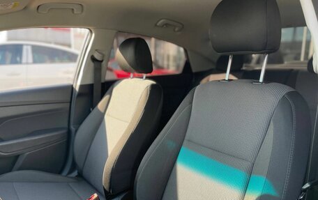 Hyundai Solaris II рестайлинг, 2018 год, 1 290 000 рублей, 22 фотография