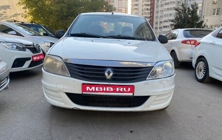 Renault Logan I, 2015 год, 400 000 рублей, 1 фотография