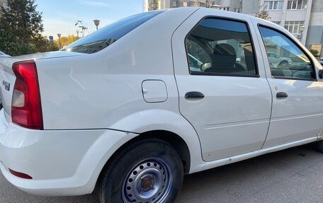 Renault Logan I, 2015 год, 400 000 рублей, 4 фотография
