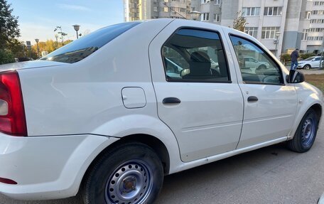 Renault Logan I, 2015 год, 400 000 рублей, 5 фотография