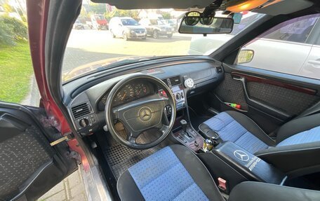 Mercedes-Benz C-Класс, 1994 год, 140 000 рублей, 3 фотография