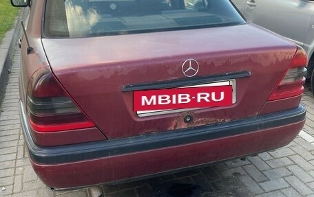 Mercedes-Benz C-Класс, 1994 год, 140 000 рублей, 9 фотография