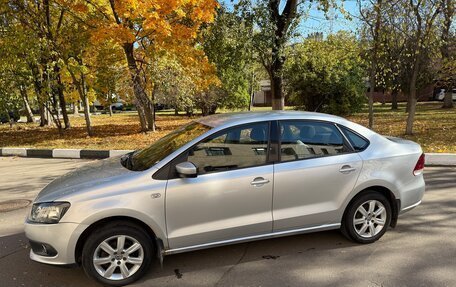 Volkswagen Polo VI (EU Market), 2012 год, 710 000 рублей, 1 фотография