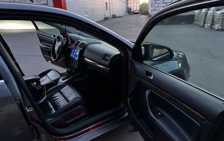Volkswagen Jetta VI, 2005 год, 520 000 рублей, 8 фотография
