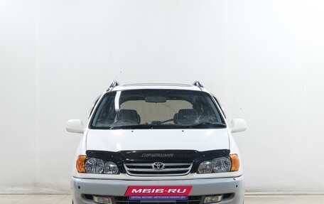 Toyota Ipsum II, 1998 год, 499 000 рублей, 3 фотография