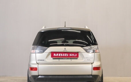 Mitsubishi Outlander III рестайлинг 3, 2007 год, 1 169 000 рублей, 3 фотография