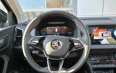 Skoda Karoq I, 2025 год, 2 950 000 рублей, 8 фотография