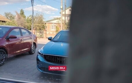 Geely Emgrand, 2024 год, 2 100 000 рублей, 4 фотография
