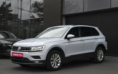 Volkswagen Tiguan II, 2019 год, 1 890 000 рублей, 1 фотография