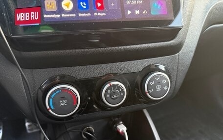 KIA Rio III рестайлинг, 2015 год, 730 000 рублей, 15 фотография