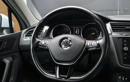 Volkswagen Tiguan II, 2019 год, 1 890 000 рублей, 17 фотография