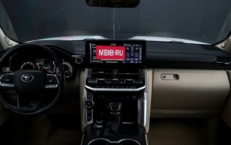 Toyota Land Cruiser, 2021 год, 9 990 000 рублей, 9 фотография
