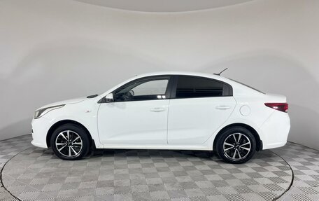 KIA Rio IV, 2018 год, 1 045 000 рублей, 2 фотография