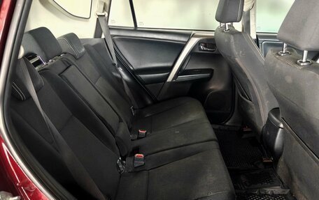 Toyota RAV4, 2017 год, 2 140 000 рублей, 17 фотография