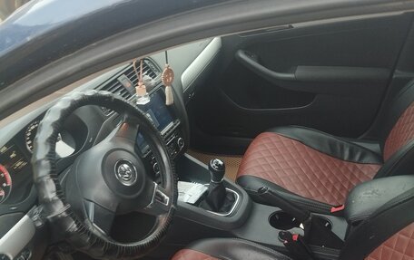 Volkswagen Jetta VI, 2012 год, 1 150 000 рублей, 6 фотография