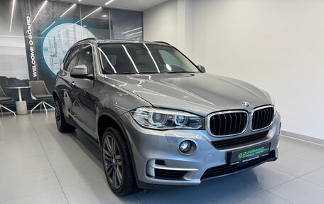BMW X5, 2018 год, 3 300 000 рублей, 3 фотография