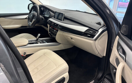 BMW X5, 2018 год, 3 300 000 рублей, 12 фотография